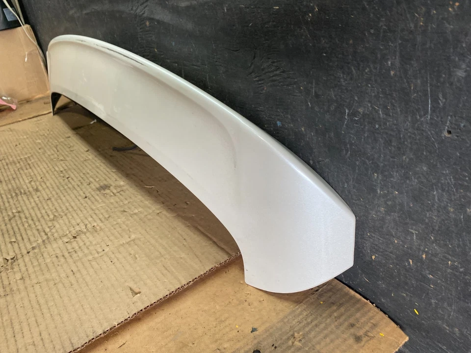 2011 to 2017 Mitsubishi Outlander Sport Rear Spoiler 3RD Brake Light S5591 DG - Image 2 of 4