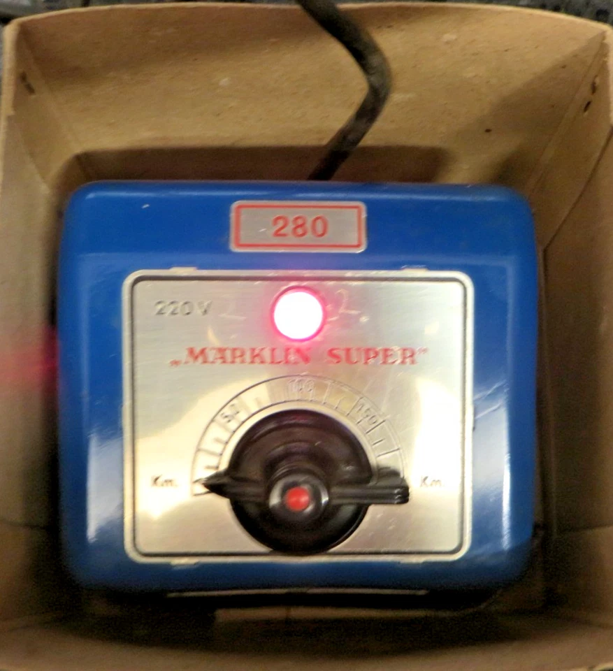 Märklin Eccellente 280 a Trasformatore Fahrstromregler 30VA 220V Testato IN Conf