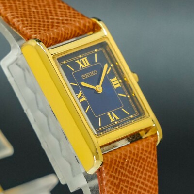Rare[MINT] SEIKO V115-0DA0 Solar Tank Nano Universe Limited Navy