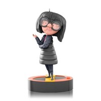Hallmark Magic Series Ornament 2014 Disney Pixar Legends 4 - Edna Mode - Qx9166 Hallmark Magic Series Ornament 2014 Disney Pixar Legends 4 - Edna Mode - Qx9166