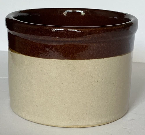 Roseville Ohio Pottery Crock 3inches Tall  R.R.P. Co. USA