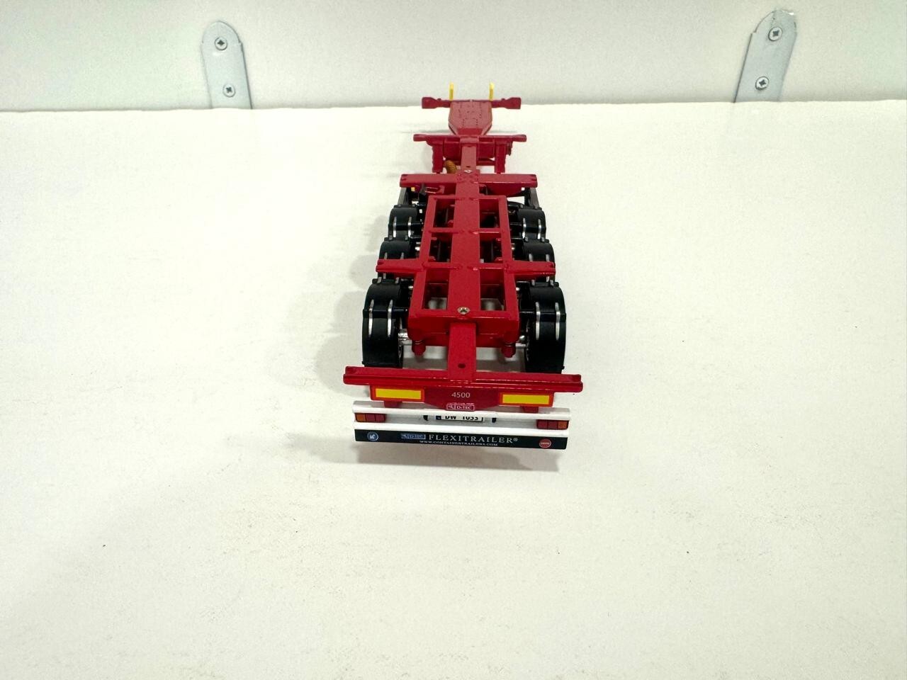 Picture 8 of 24