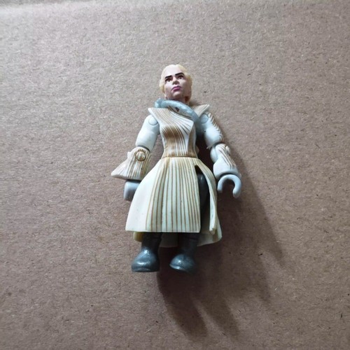 Mega Construx Game of Thrones Daenerys Targaryen Female Mini Buiding Figure - Picture 2 of 2