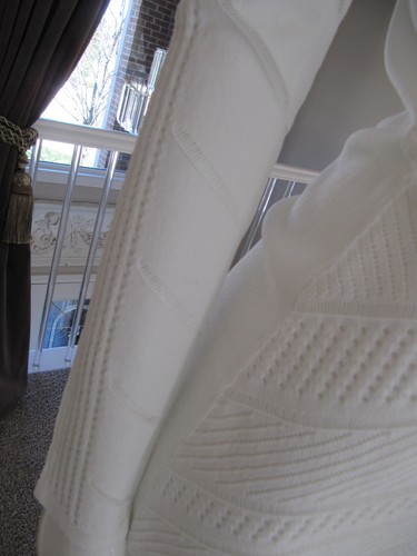 Cache Long Sleeved Off White / Ivory Knit Sweater Top V Neck NWOT  - Picture 4 of 8