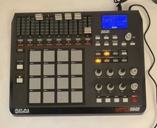 Akai Professional MPD 32 USB/ MIDI Pad Control Unit