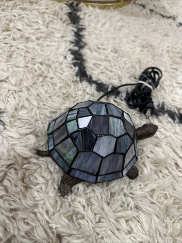 Vintage Tiffany Style Stained Glass Turtle Accent Lamp - Picture 3 of 6