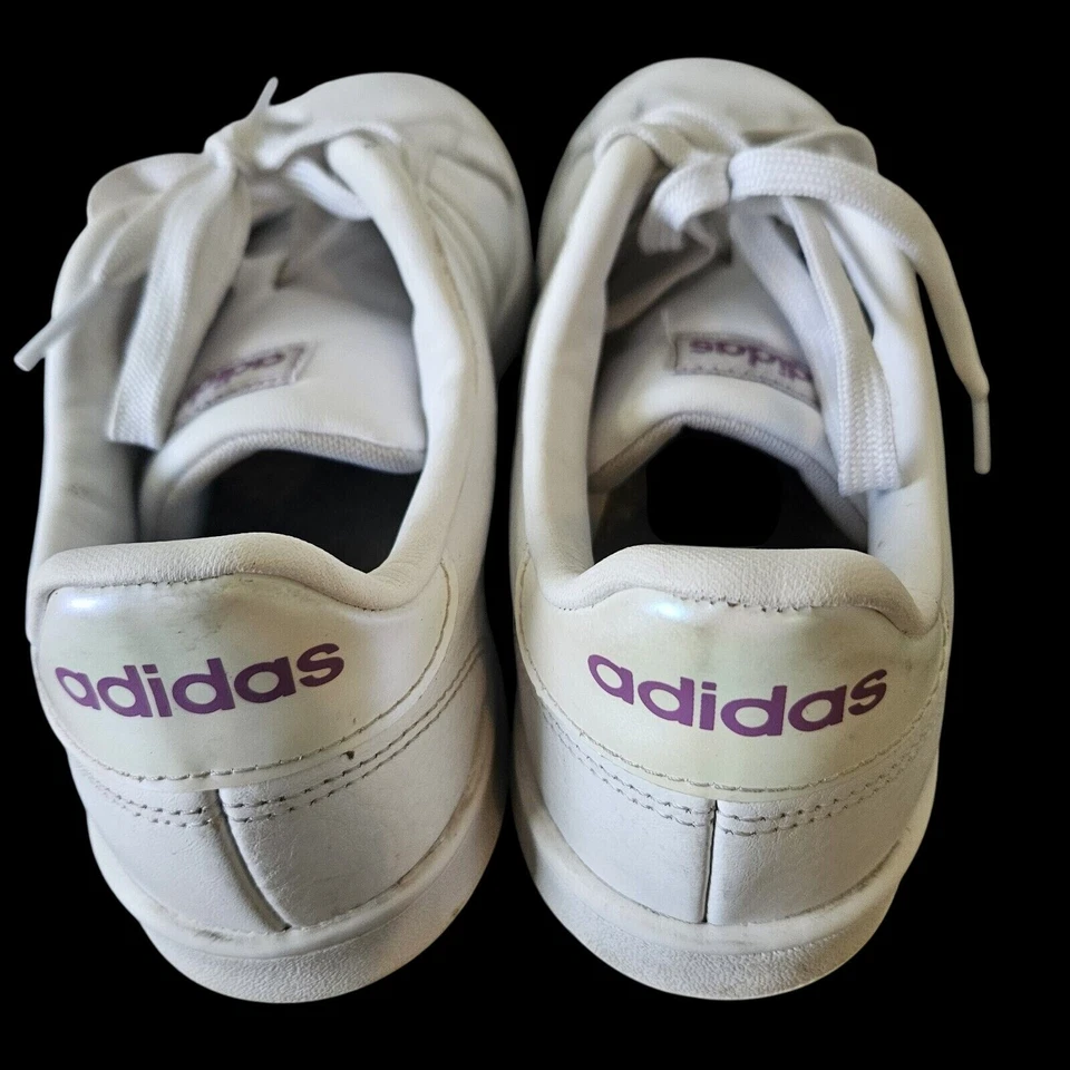 Tênis Adidas Cloud Foam Comfort branco roxo iridescente logotipo feminino tamanho 9 - Imagem 4 de 4