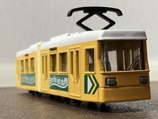SIKU Straßenbahn Metallmodell 1615, ca. so groß wie „Spur N“