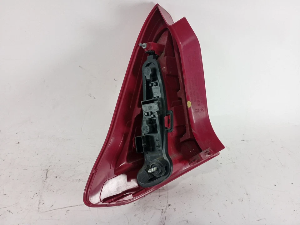 6351T6 LUCI POSTERIORI DESTRA / 6351 T6 / 96468016 / 100460 PER CITROËN C4 COUPE - Immagine 2 di 4