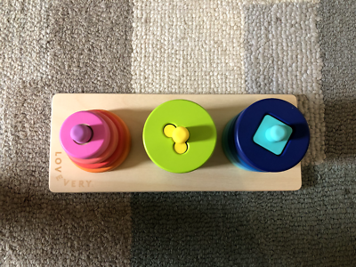 Lovevery Twist & Pivot Pattern Puzzle The Investigator Play Kit 31