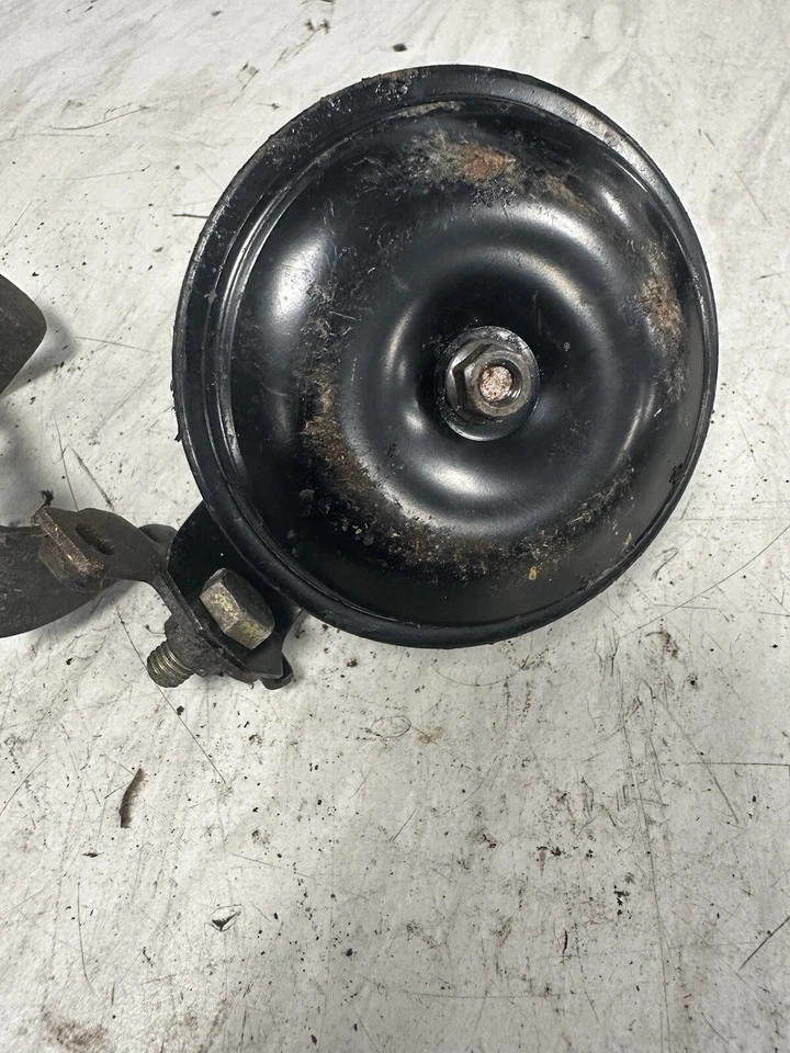 SOPORTE DE MONTAJE DE BOCINA Y BOCINA YAMAHA FJ1200 FJ 1200 OEM Foto 2 de 4