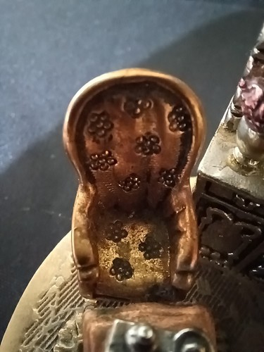 Timeless Trinkets Edizione Limitata Parlor Scene Trinket Box - Foto 5 di 10