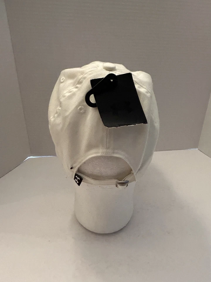 Gorra Under Armour Project Rock Dwayne Johnson NUEVA Talla OSFM UA FREE FIT BLANCO Foto 3 de 4