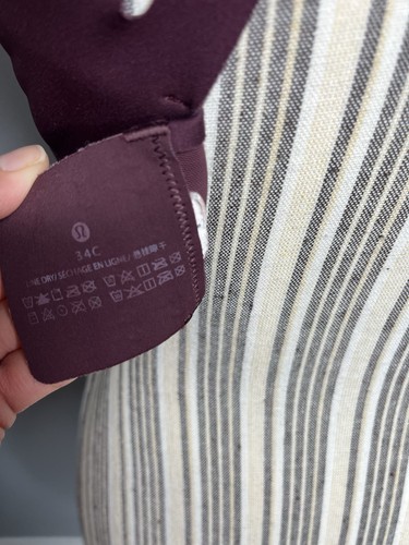 Lululemon AirSupport Bra Maroon Size 34C Activewear Outdoor Running Hiking Gym - Picture 5 of 5