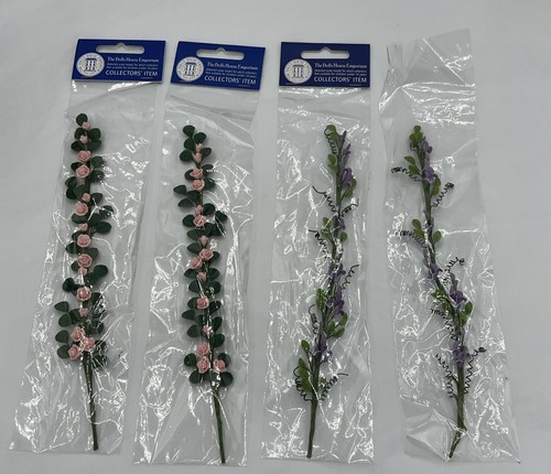 Four Dolls House Climbing Roses (IM/31)