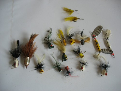 Lot De Mouches De Pêche à La Mouche Anciennes - Vintage Michigan USA