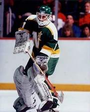 Kari Takko Minnesota Northstars Licensed Unsigned Glossy 8x10 Photo NHL 