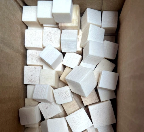 Buffalo White Bone Cube Beads Materials - Picture 1 of 1