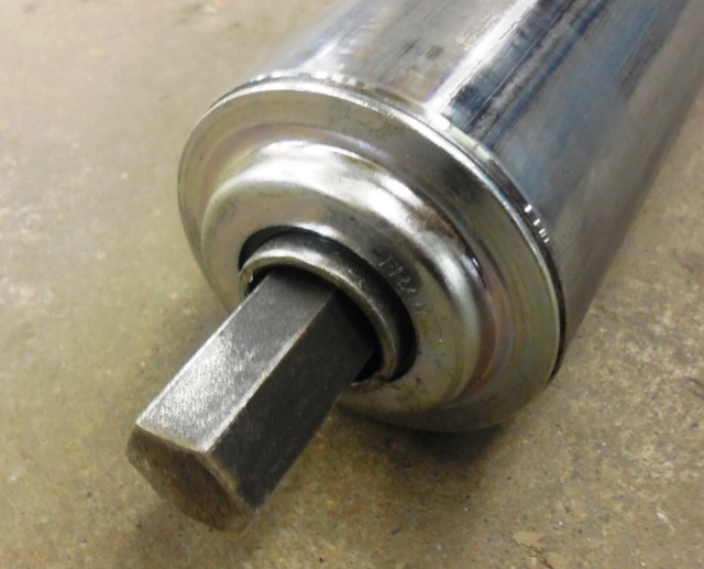 FRANTZ CONVEYOR ROLLER, 2.5" OD, 47 1/4" ROLLER L., HEX SHAFT & SPRING