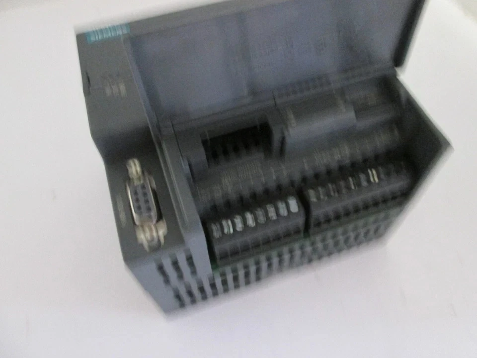 SIEMENS S7-200 SMART  ST30 6ES7 288-1ST30-0AA0 - Photo 3/3
