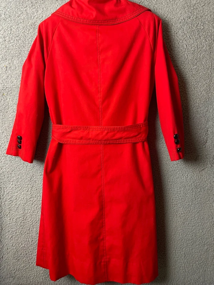 Vintage Junior Accent Red S/M Belted Trench Coat Cape Overlay 60s Retro Mod VTG - Image 4 of 4