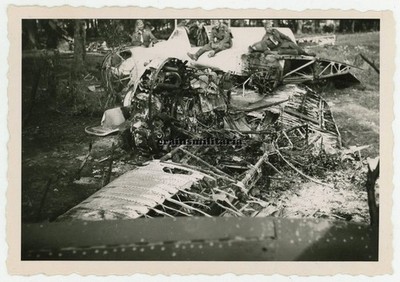 Orig. Foto russ. Flugzeug Wrack Rata I-15 und Tupolev ANT-40 in Russland 1941