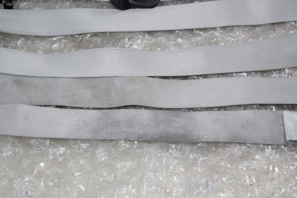 2012-2016 SCION TC front bucket seat belt retractor Assembly OE Driver left fl Foto 2 de 4