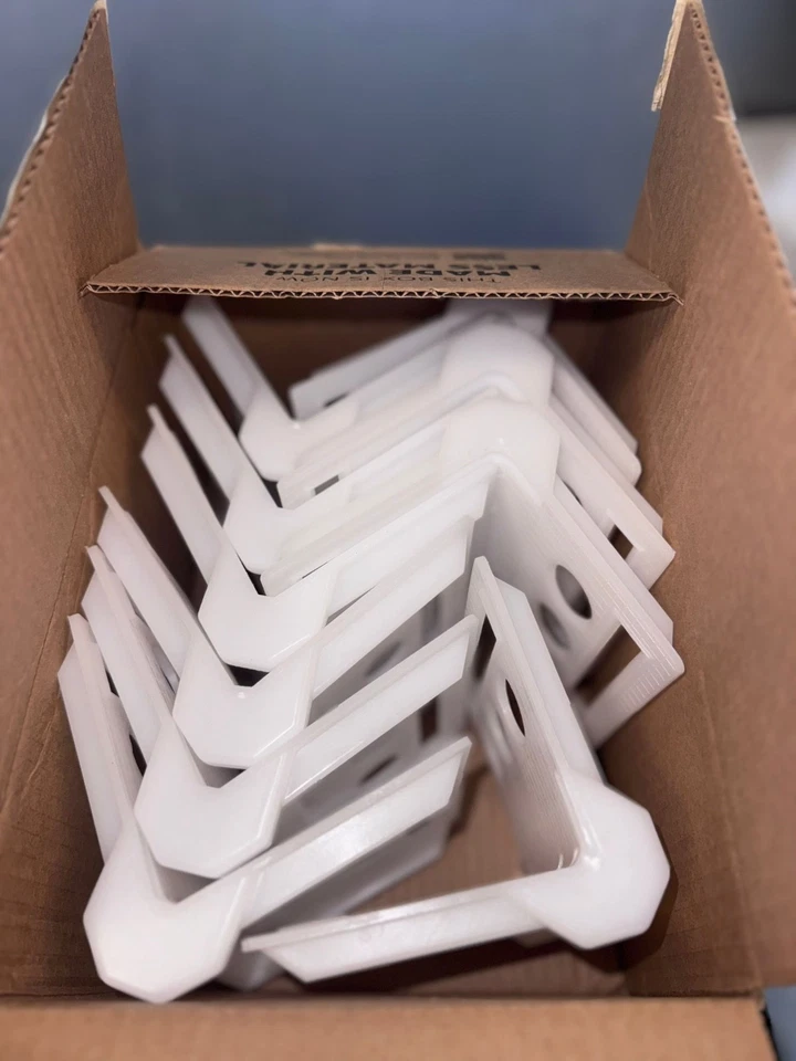 10 PIECE Corner Protectors For Cargo Equipment PLASTIC WHITE - VITAL CARGO - Image 4 of 4