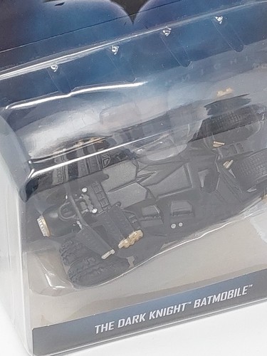 Hot Wheels Batman Batmobile The Dark Knight 1/50 - Bild 4 von 4