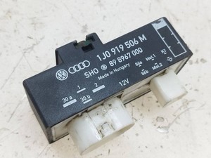 Skoda Roomster (5J) 2008 Relais Kühlerlüfter 1J0919506M RMN9095