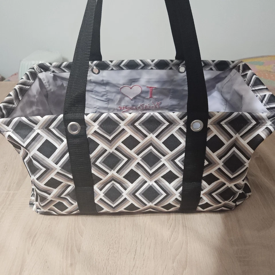 Thirty-One 实用托特包大号 I Love Thirty-One 刺绣储物袋 — 第 4/4 张图片