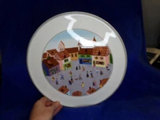 Villeroy  & Boch design Naif cake plate flat Laplau round French Poultry