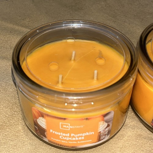 Nuovissimo 2 x Mainstays Frosted PUMPKIN Cupcakes grande candela 3 stoppini 11,5 once NUOVO - Foto 3 di 24