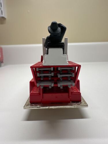 Corgi American LaFRANCE Rochester NY Aerial Ladder Fire Truck Diecast - Picture 7 of 9