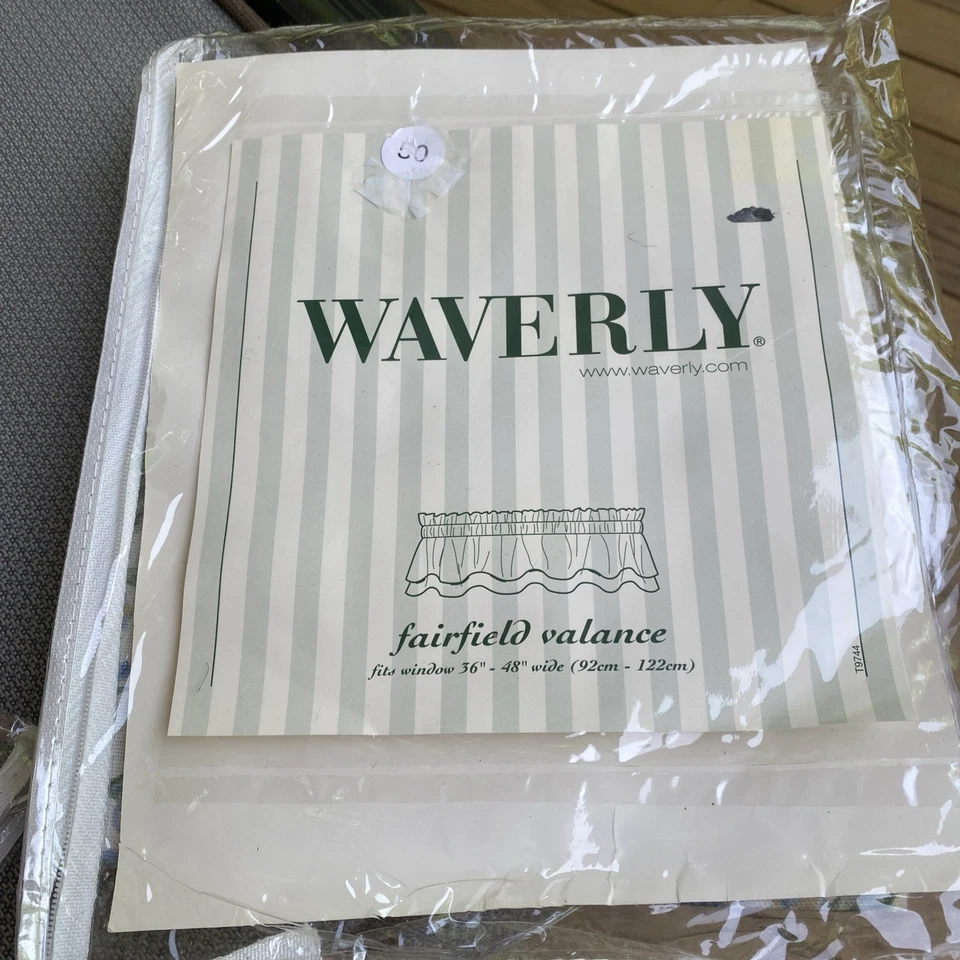 НОВЫЙ НЕРАСПАКОВАННЫЙ ВАЛАНС WAVERLY СИНИЙ ЖЕЛТЫЙ ЦВЕТОЧНЫЙ ЗЕЛЕНЫЙ КЛЕТЧАТЫЙ ЗУБЧАТЫЙ 36 дюймов x 48 дюймов - Изображение 3 из 4