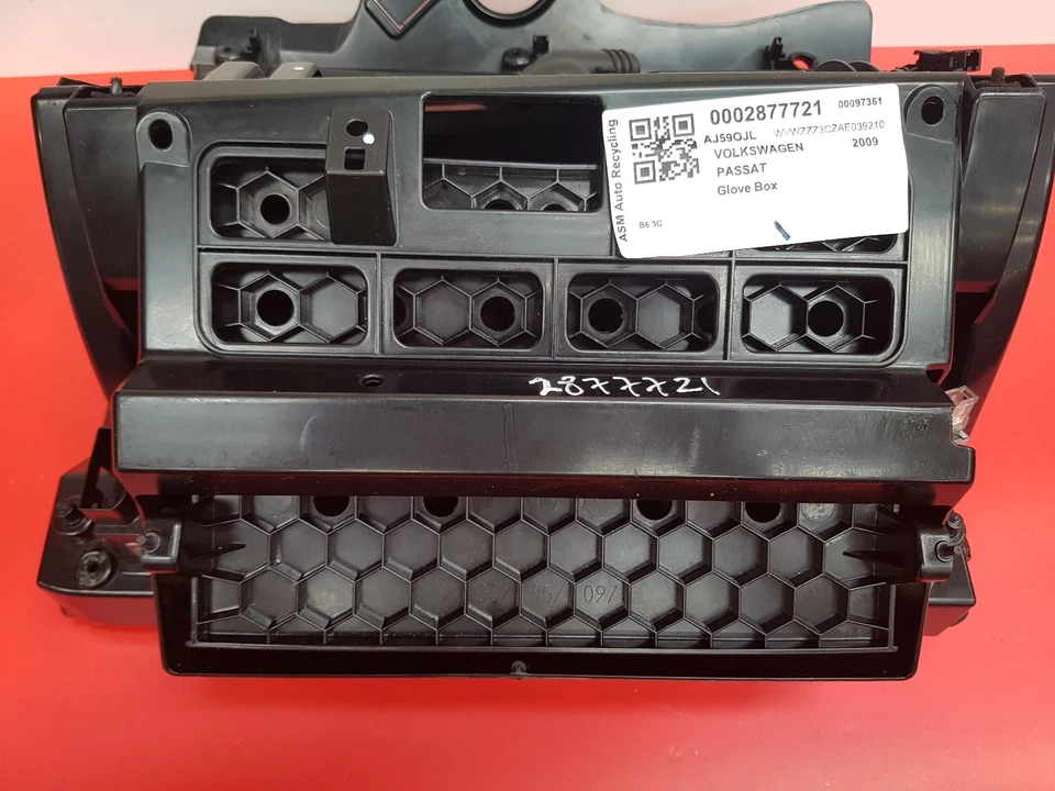 Guantera Volkswagen Passat 2009 302857114 Foto 3 de 4