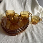 Set of 4 Vintage Amber Glass Anchor Hocking Daisy & Button Snack Plates w/ Cups