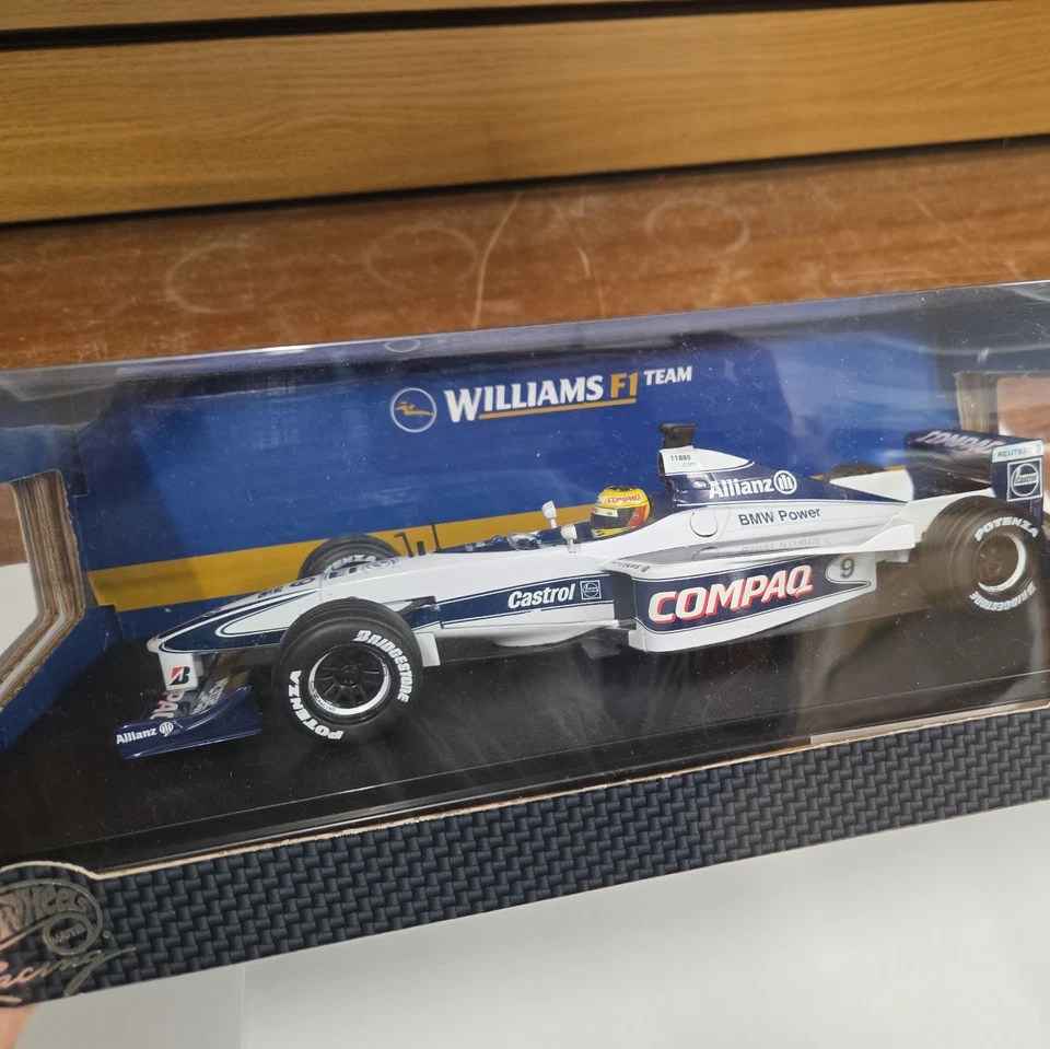 HOT WHEELS 1:18, RACING 26735 '2000 WILLIAMS FW22 F1' RALF SCHUMACHER #9 26735 Foto 2 de 4