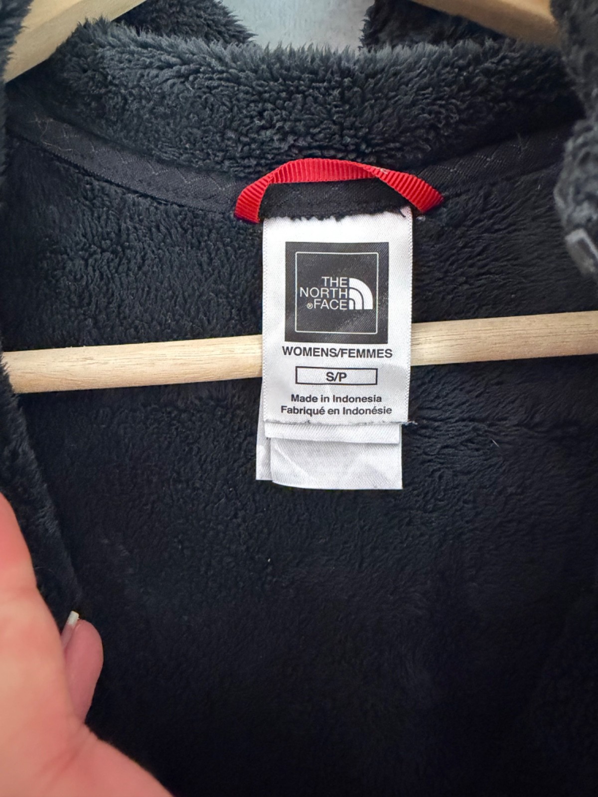 The North Face, Women's Black Hooded Fluffy Fleece Jumper, Size Small - Used thumbnail 3