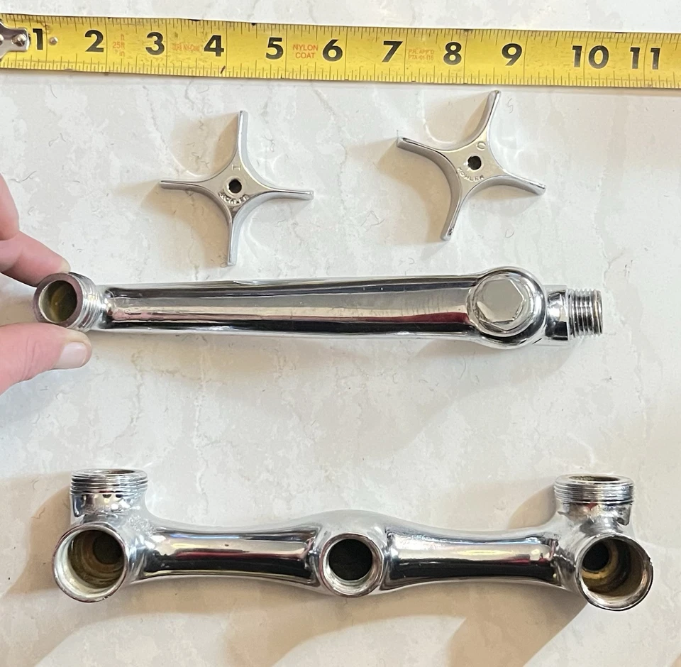 Piezas de grifo vintage Kohler EE. UU. Foto 3 de 4