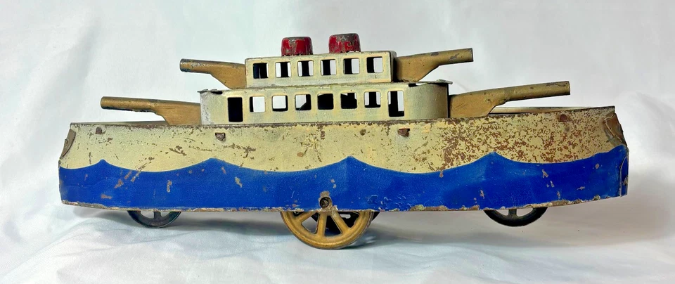 Antigo navio de guerra Dayton Hill escalador brinquedo barco a vapor aço prensado Pat 1909 - Imagem 3 de 4