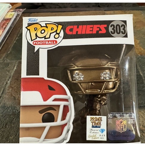 1/1 Patrick Mahomes Funko Pop Bronze Metallic With Diamonds 1/1 NUR 1 VORHANDEN - Bild 3 von 8