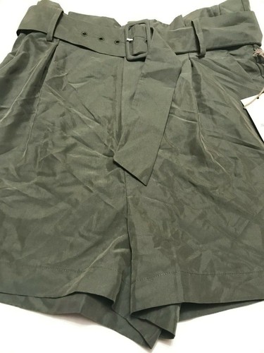 Pantalones cortos con cinturón de altura media de ajuste regular para mujer - un nuevo día varía tamaños/colores - nuevos con etiquetas - Imagen 8 de 10