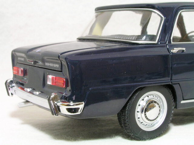 1/18 Alfa Romeo Giulia 1300 / Dark Blue | eBay 1/18 Alfa Romeo Giulia 1300 / Dark Blue | eBay