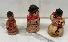 Primitive 3 Old Snowmen 3" tall & 2 1/2" #341