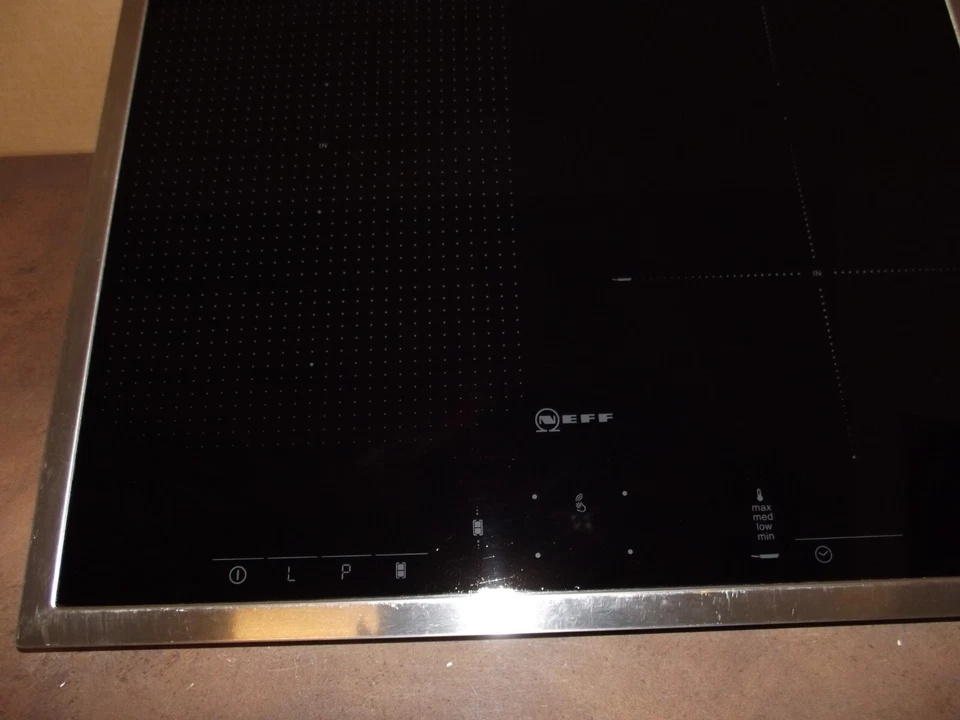 NEFF T83I53N2MC/01 HMIIV0C Induktion Glaskeramik Kochfeld 1J Gewährleistung P32 - Bild 4 von 4