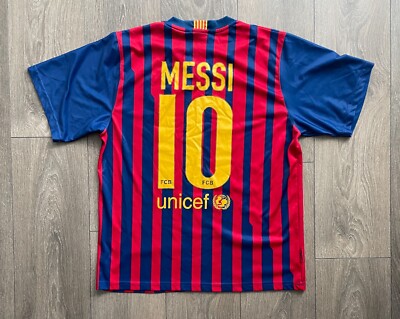 FC Barcelona Lionel Messi Jersey Size L | eBay