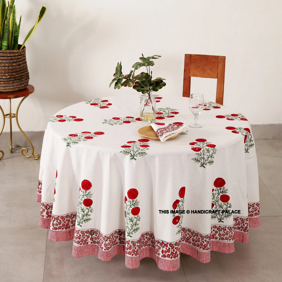 White on sale fabric tablecloth