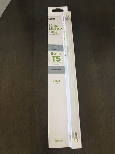Feit Electric F8T5/CW/RP 8W 4100K Cool White G5 Base T5 Fluorescent Linear Bulb - 第 1/1 張圖片