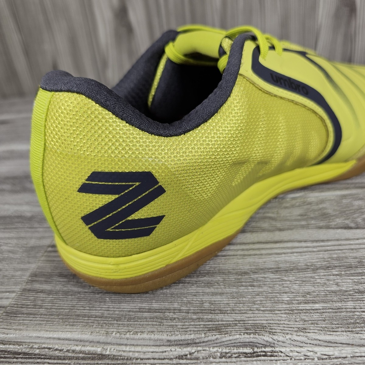 Umbro Sala Z Pro Indoor Soccer Shoes - Men\'s Size 11 NEW!! Umbro Sala Z Pro Indoor Futsal Soccer Shoes - Men main image 2